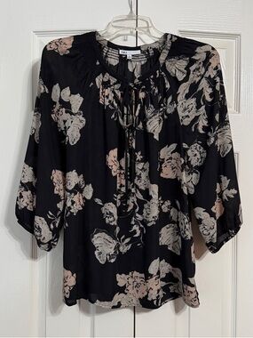 DR2 Black Floral Tie-Neck Blouse Size Small with Blush Accents